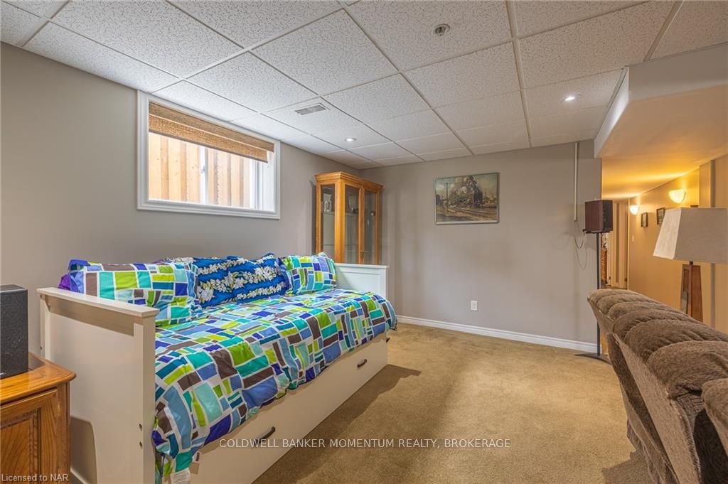 Photo 34 of 11 Corbin Street, St. Catharines, Oakdale — HOMEH