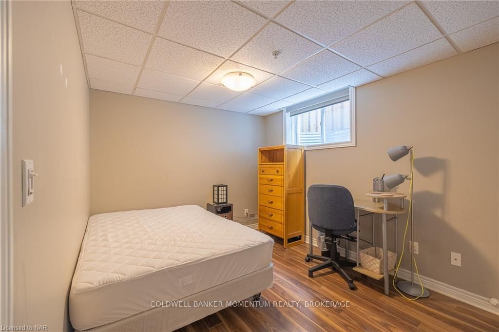 Photo 38 of 11 Corbin Street, St. Catharines, Oakdale — HOMEH