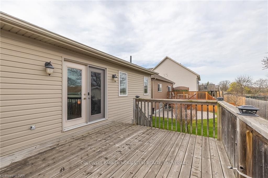 Photo 41 of 11 Corbin Street, St. Catharines, Oakdale — HOMEH