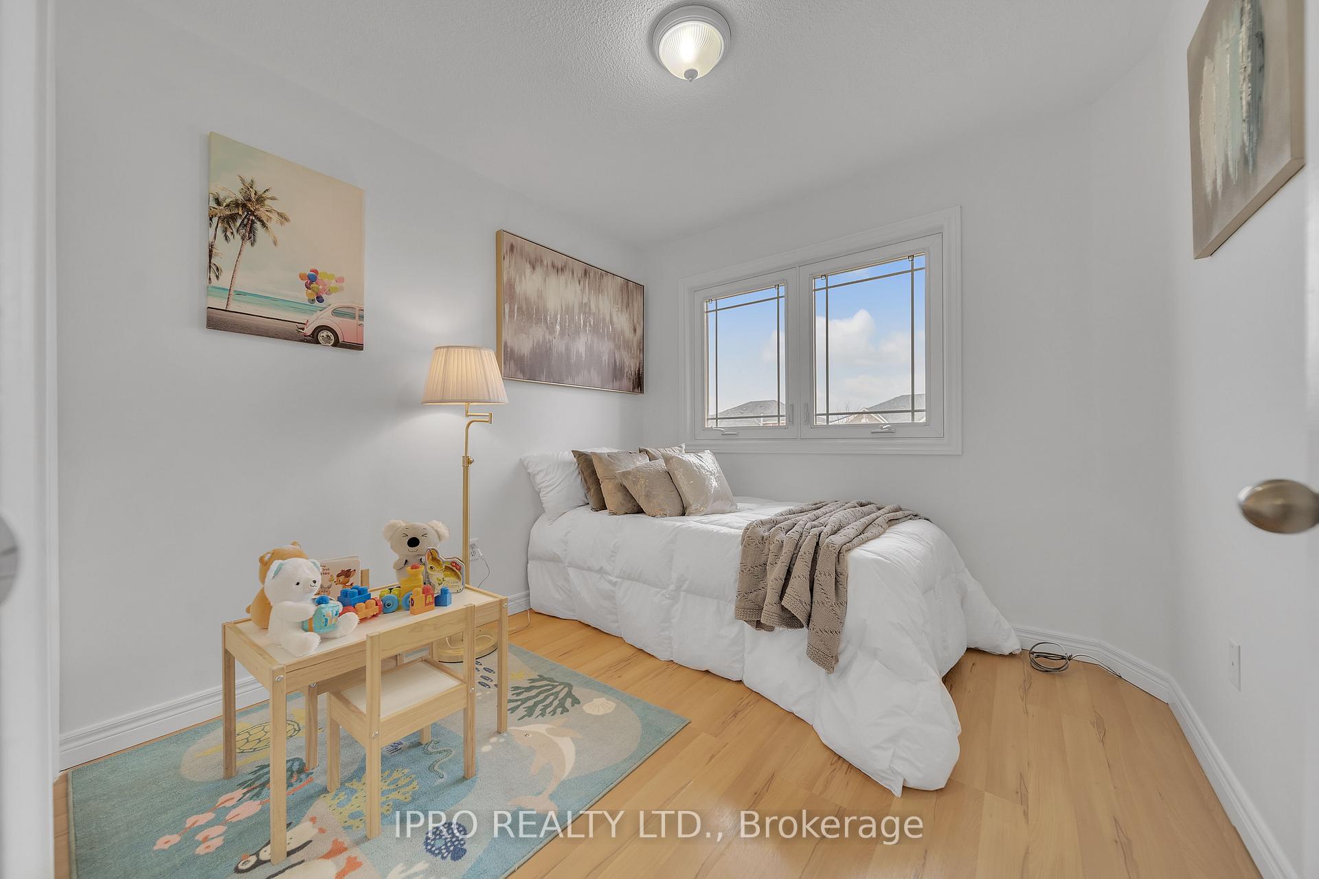 Photo 30 of 18 Tessler Crescent, Brampton, Brampton West — HOMEH