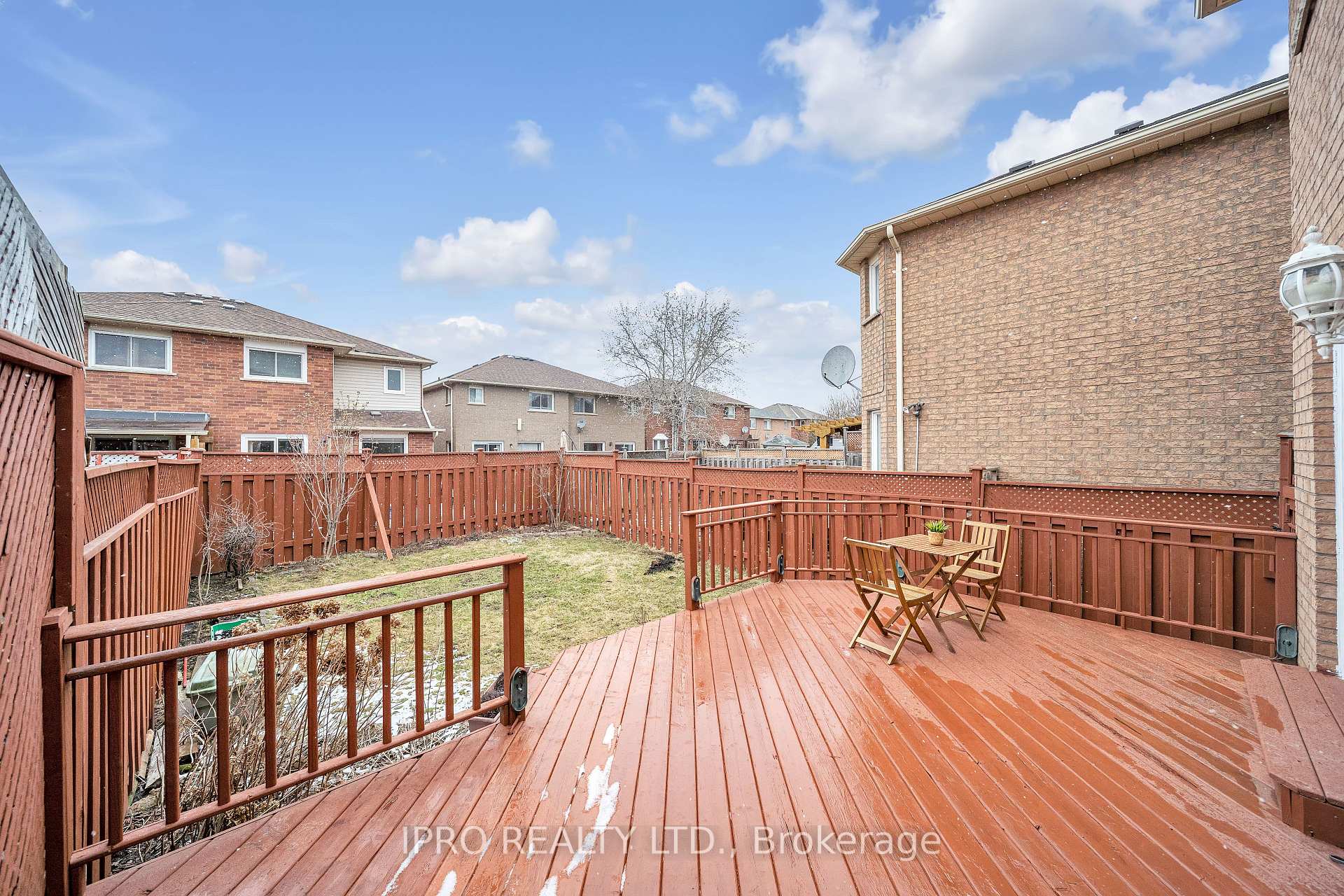 Photo 29 of 18 Tessler Crescent, Brampton, Brampton West — HOMEH