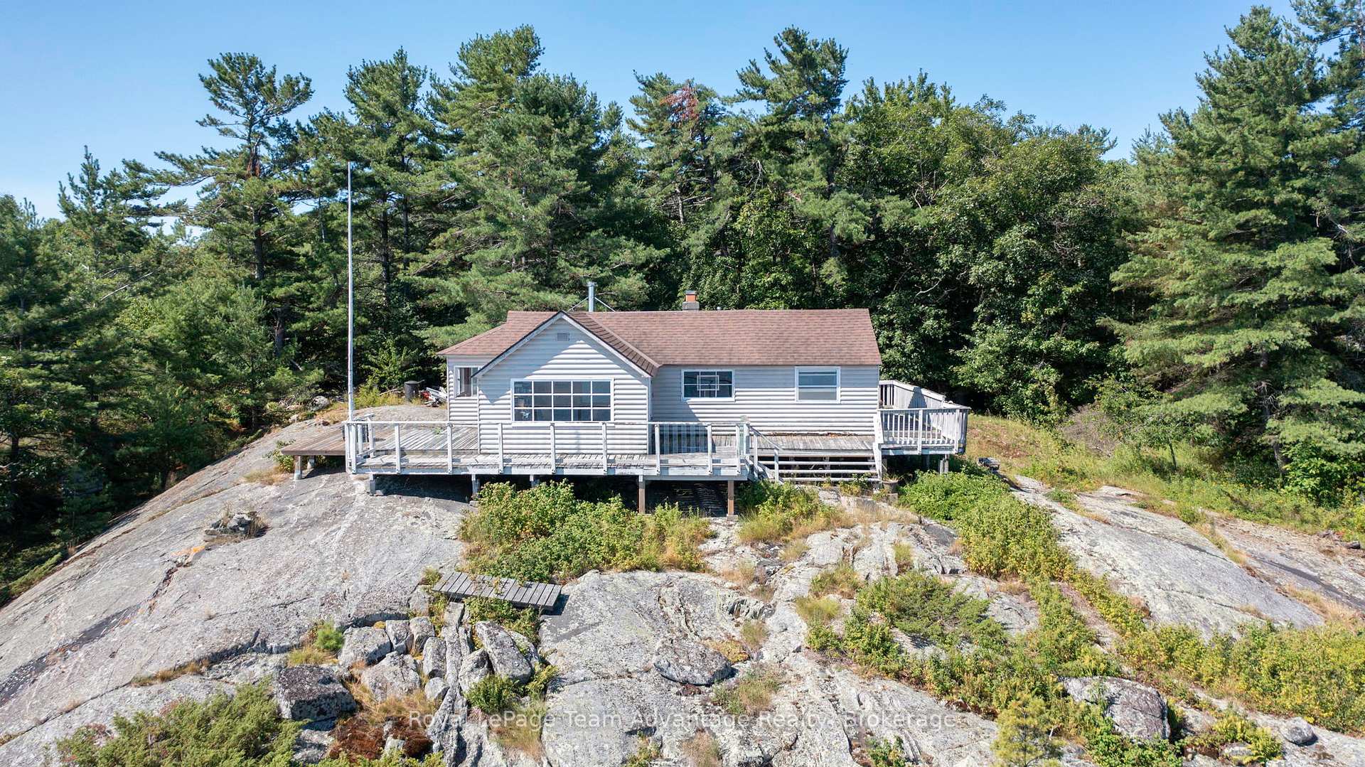 Photo 9 of 3 Island 57C, Carling — HOMEH