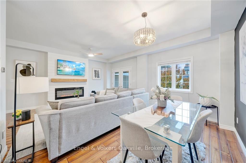 Photo 13 of 45 Nisbet Boulevard, Hamilton, Waterdown — HOMEH