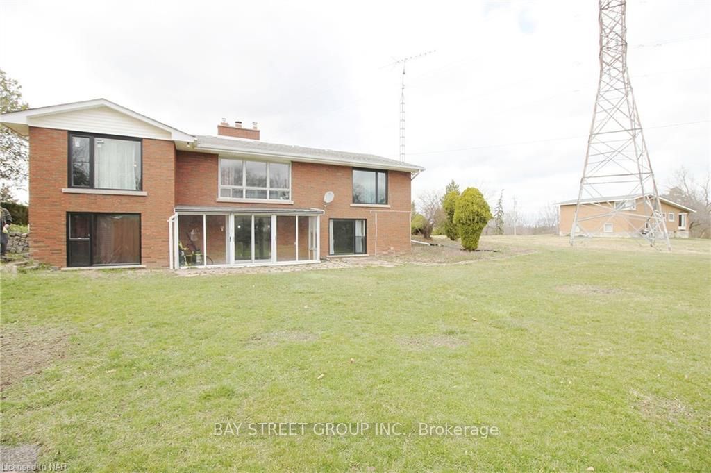 Photo 1 of Unit Lower ONLY, 77 Riverview Boulevard, St. Catharines, Glendale/Glenridge — HOMEH