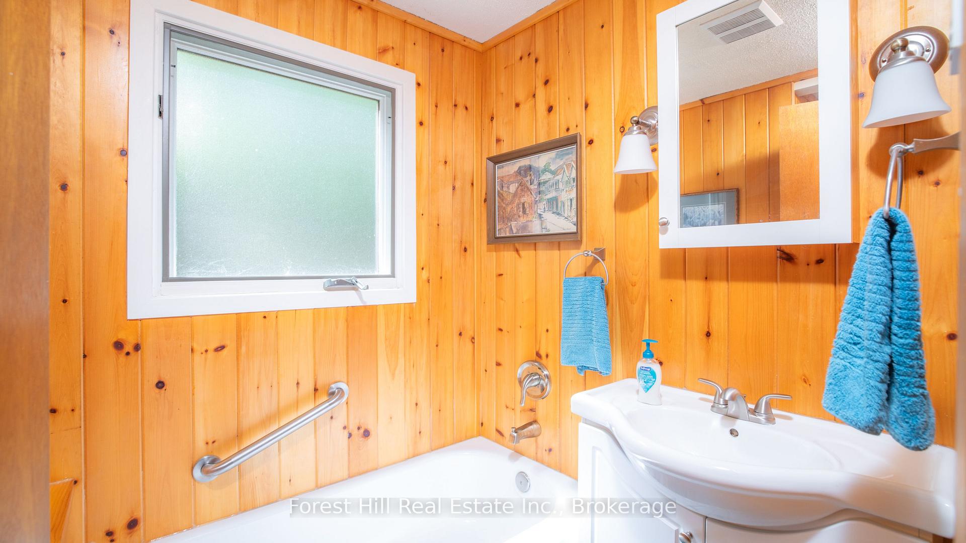 Photo 26 of 445 Lorimer Lake Road, McDougall — HOMEH