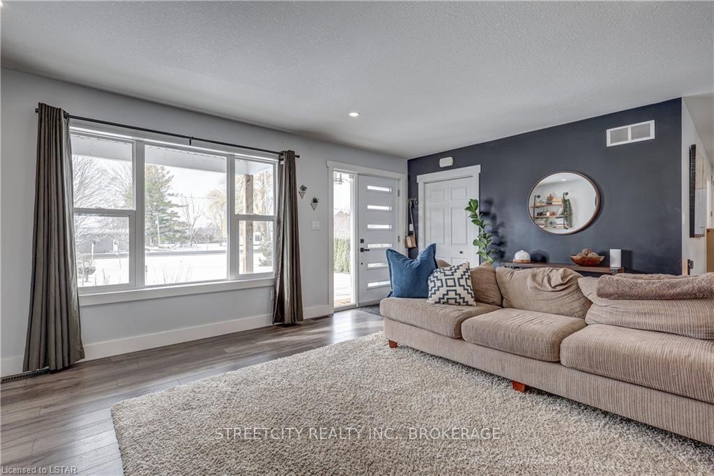 Photo 6 of 51206 Calton Line, Malahide, Mount Salem — HOMEH