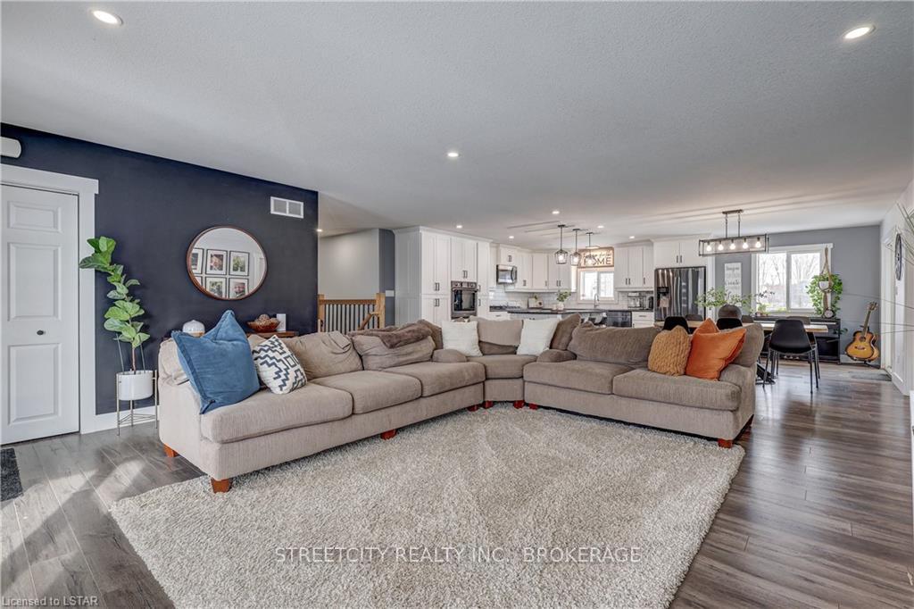 Photo 9 of 51206 Calton Line, Malahide, Mount Salem — HOMEH