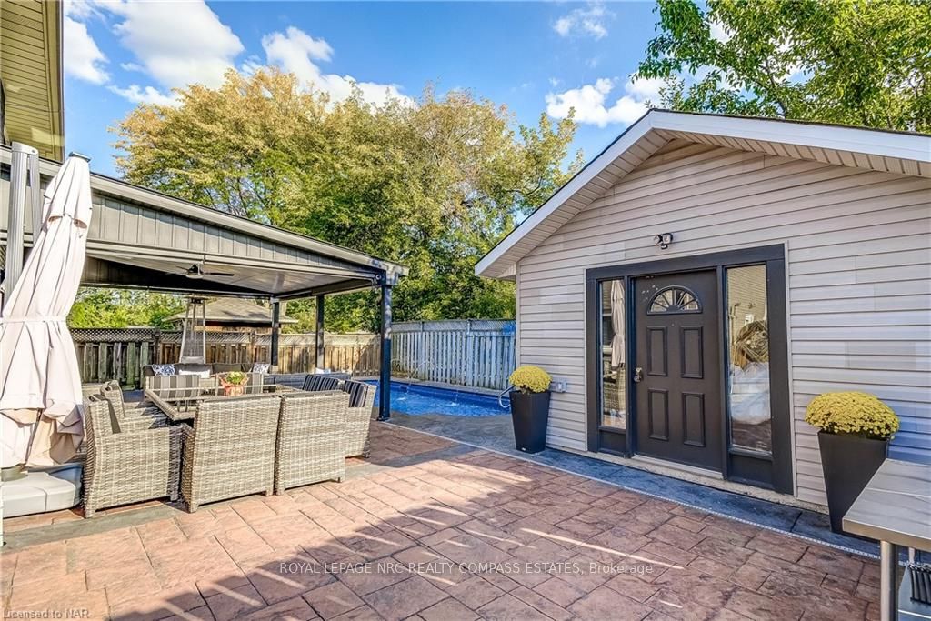 Photo 35 of 46 Bendingroad Crescent, St. Catharines, Lakeport — HOMEH