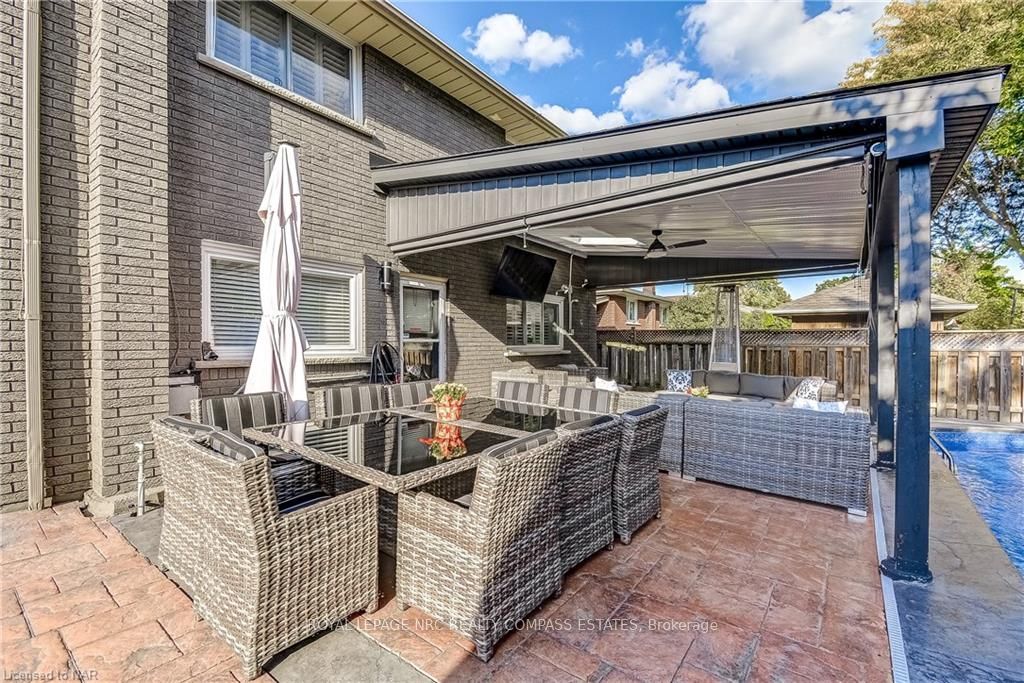 Photo 37 of 46 Bendingroad Crescent, St. Catharines, Lakeport — HOMEH