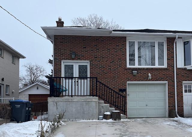 Front of B - 17 Hillcrest Avenue