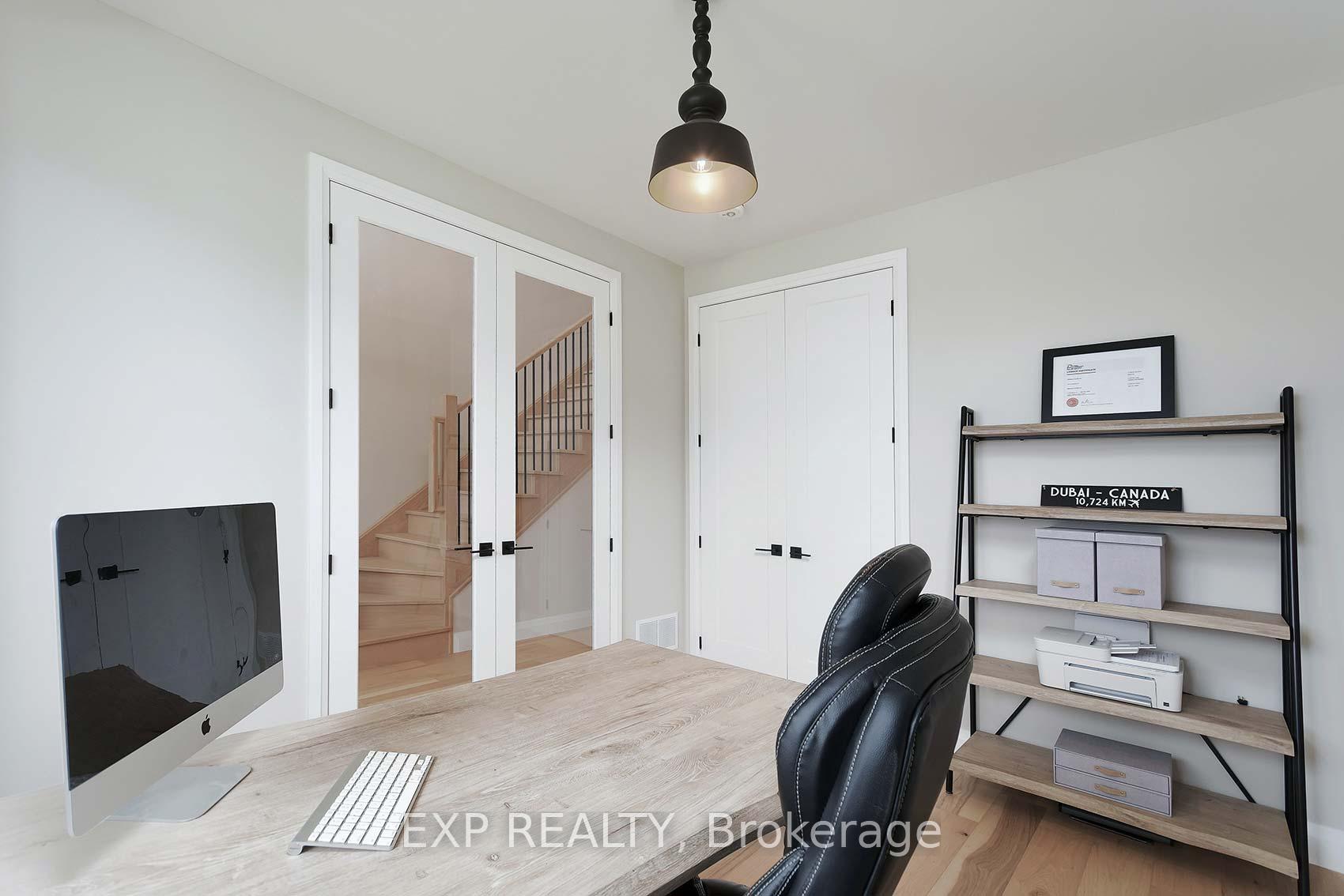 Photo 18 of 63 Gateway Drive, Barrie, Rural Barrie Southeast — HOMEH