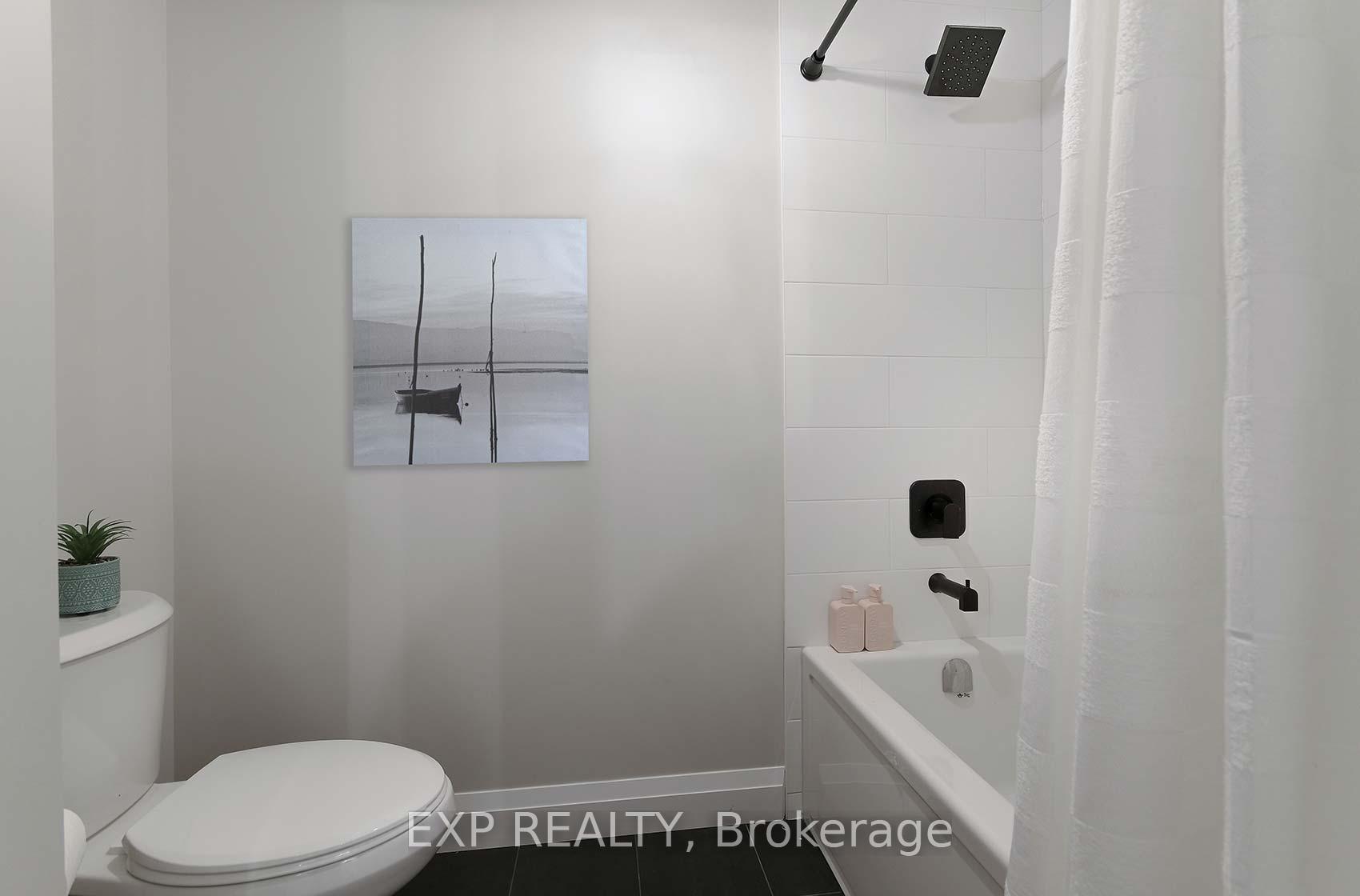 Photo 31 of 63 Gateway Drive, Barrie, Rural Barrie Southeast — HOMEH