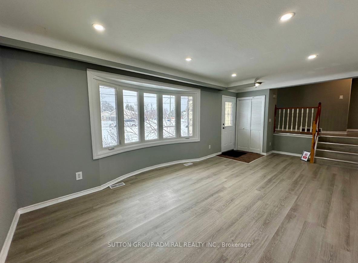 Photo 3 of 167 Rykert Street, St. Catharines, Rykert/Vansickle — HOMEH