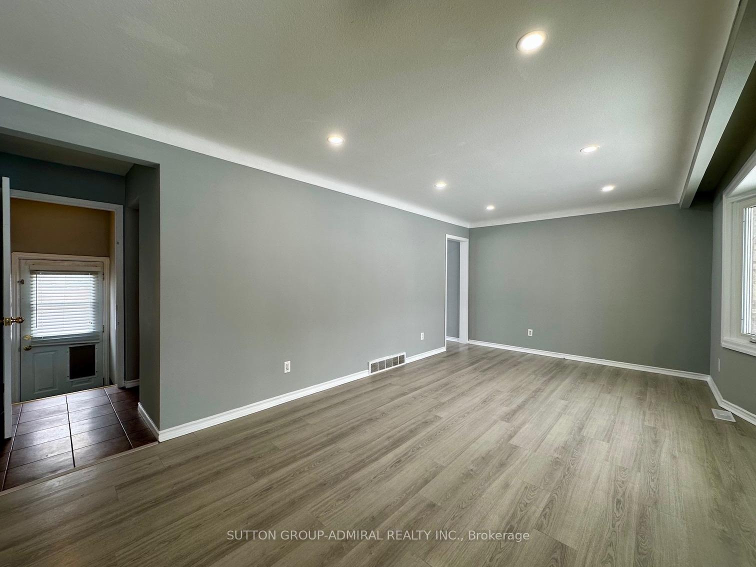 Photo 4 of 167 Rykert Street, St. Catharines, Rykert/Vansickle — HOMEH