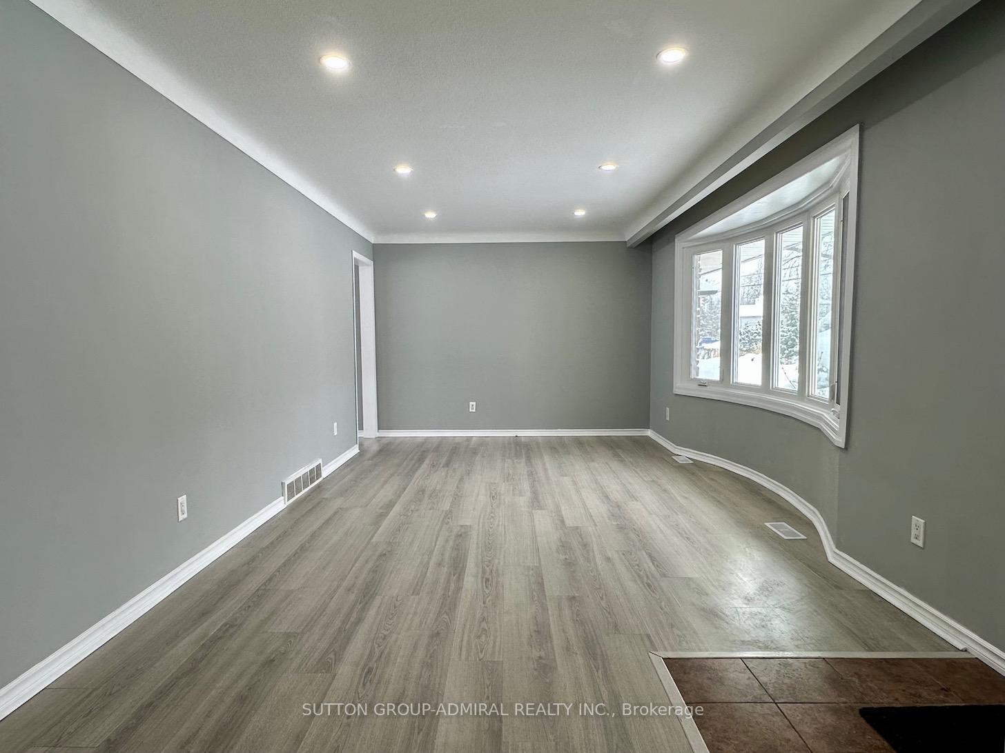 Photo 5 of 167 Rykert Street, St. Catharines, Rykert/Vansickle — HOMEH