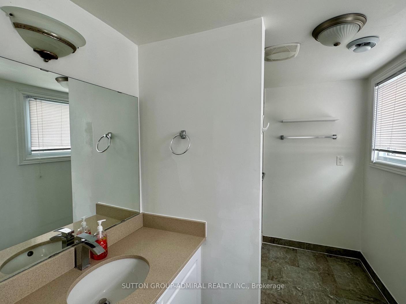 Photo 25 of 167 Rykert Street, St. Catharines, Rykert/Vansickle — HOMEH