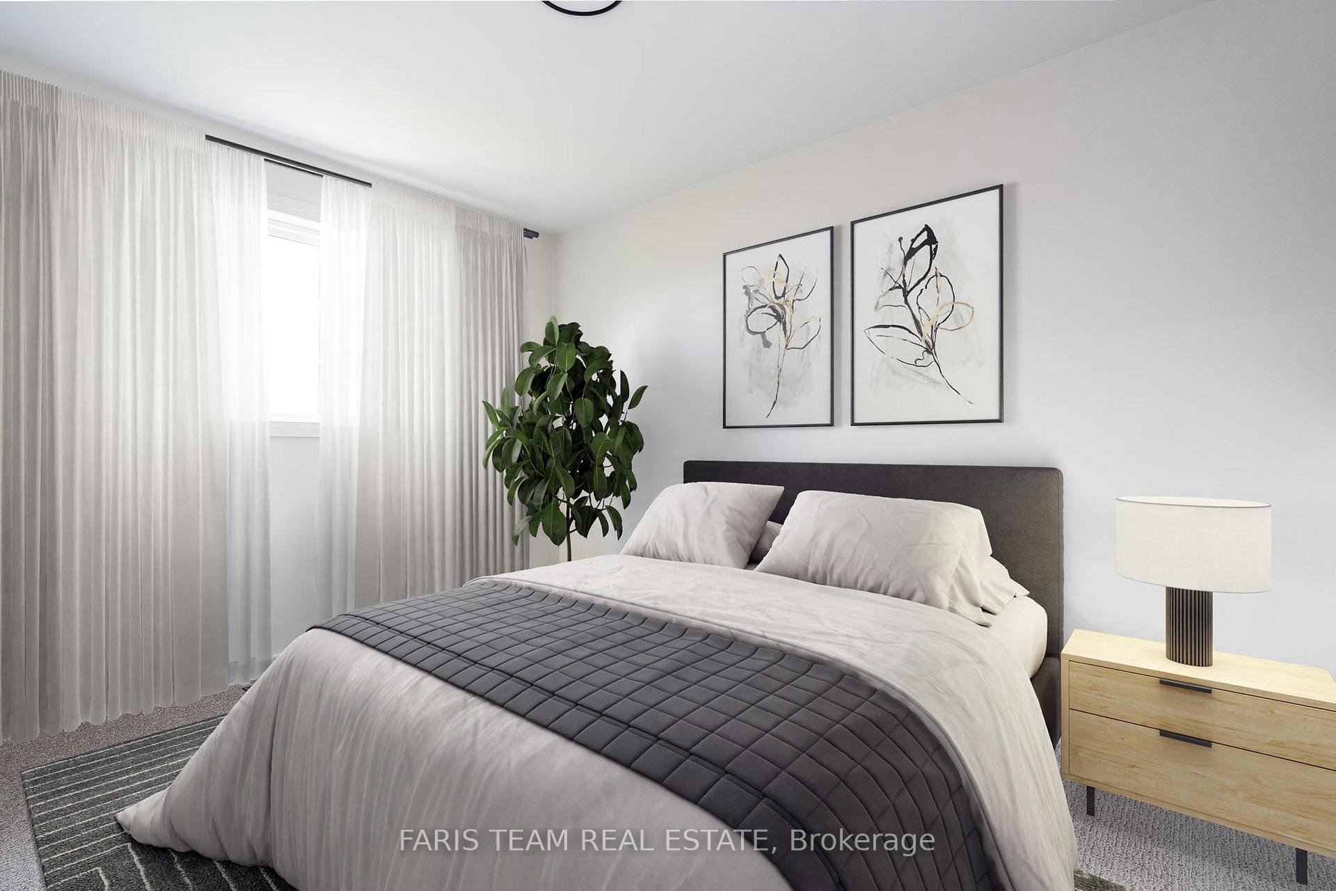 Photo 15 of 50 Rundle Crescent, Barrie, Holly — HOMEH
