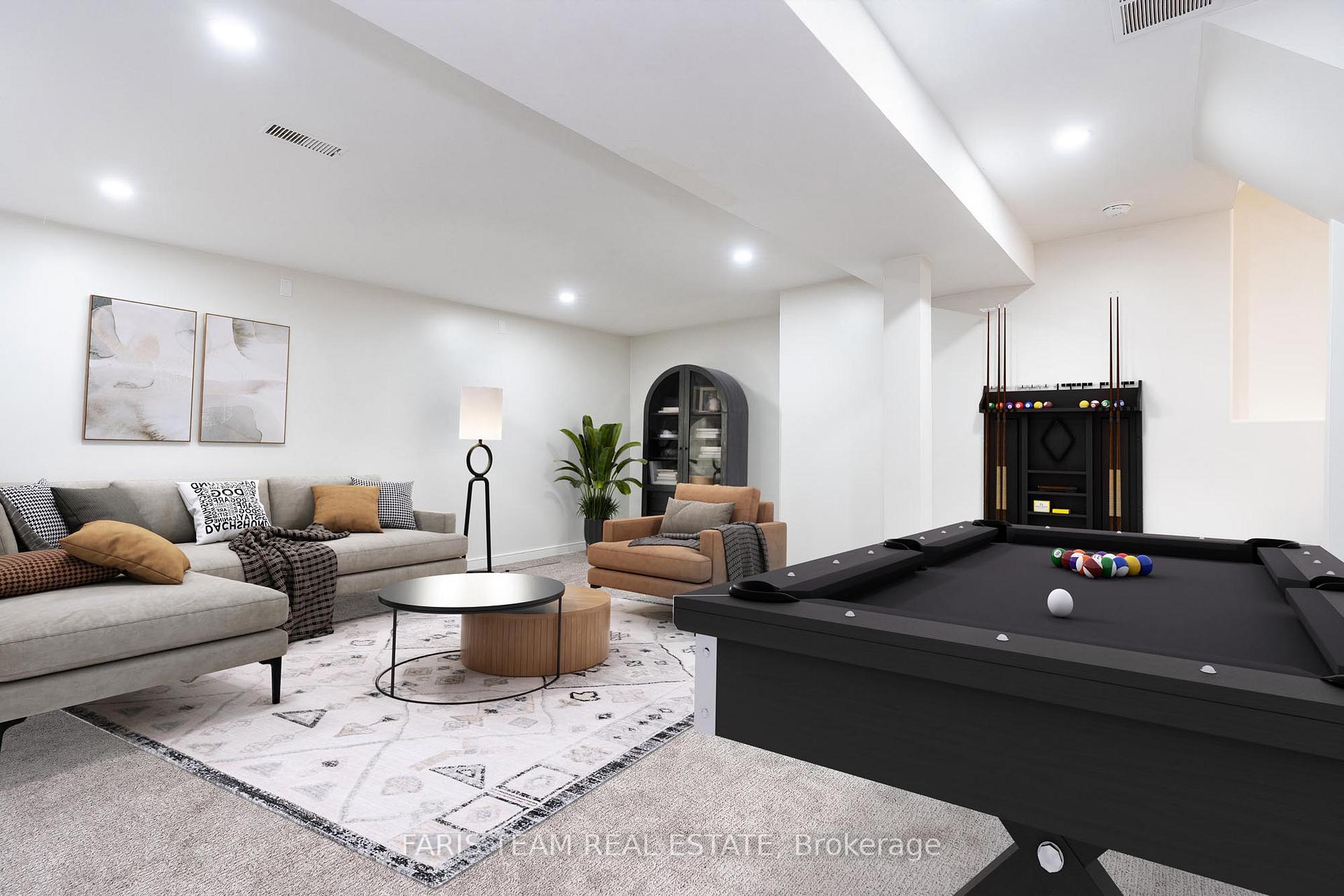 Photo 17 of 50 Rundle Crescent, Barrie, Holly — HOMEH