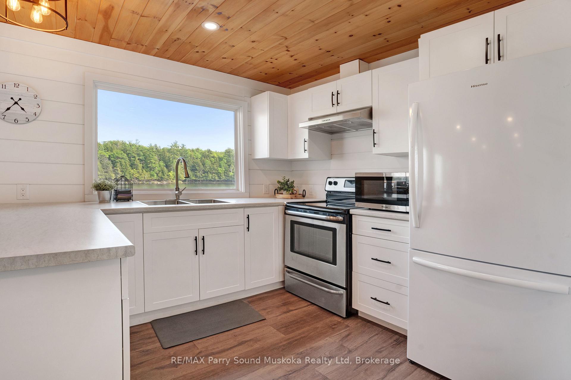 Photo 12 of 203 Healey Lake Water, The Archipelago, Archipelago South — HOMEH