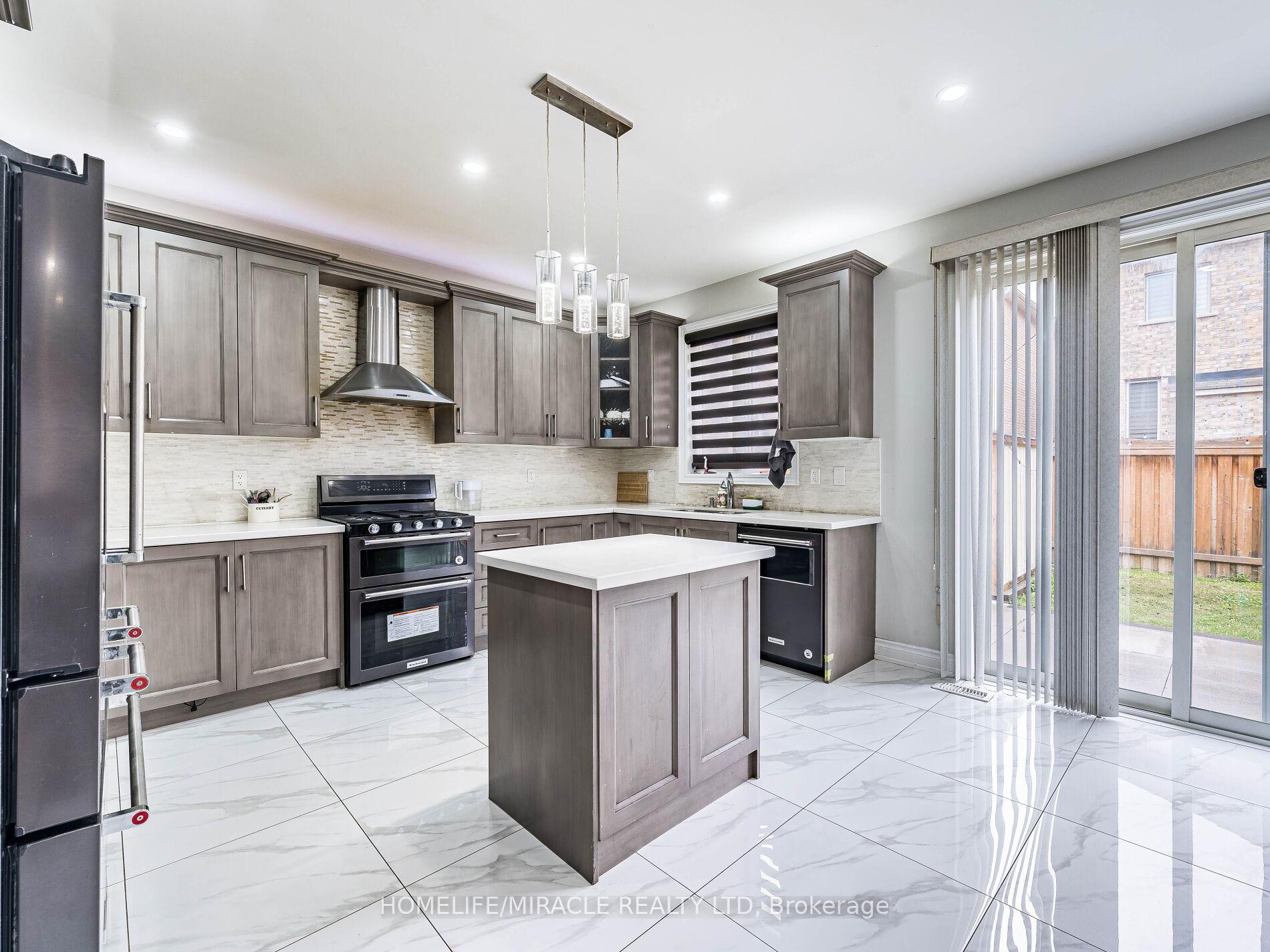 Photo 17 of 18 Idol Road, Brampton, Credit Valley — HOMEH