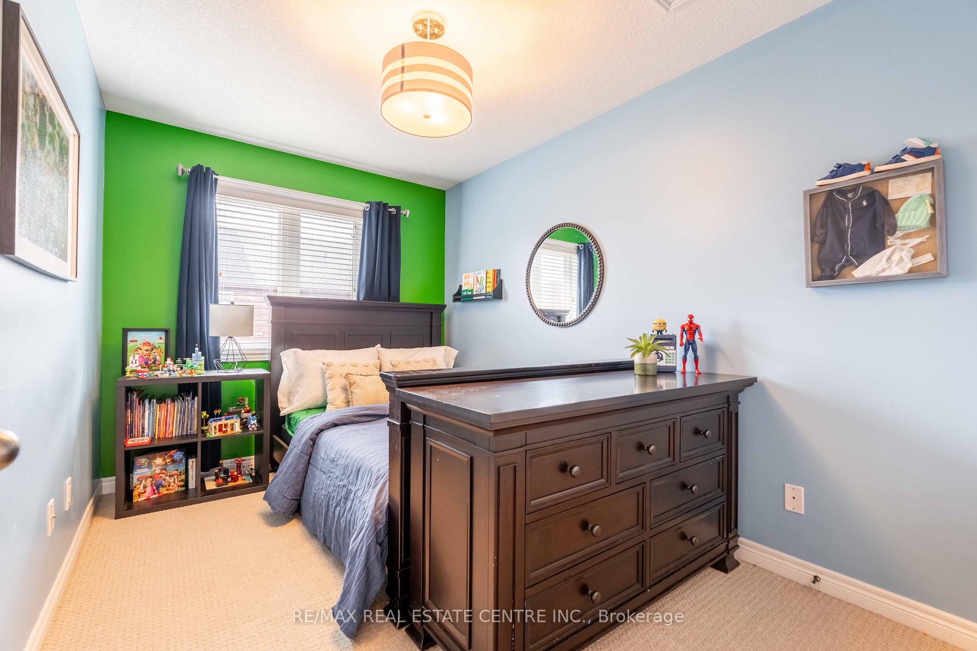 Photo 27 of Unit 10, 45 Seabreeze Crescent, Hamilton, Lakeshore — HOMEH
