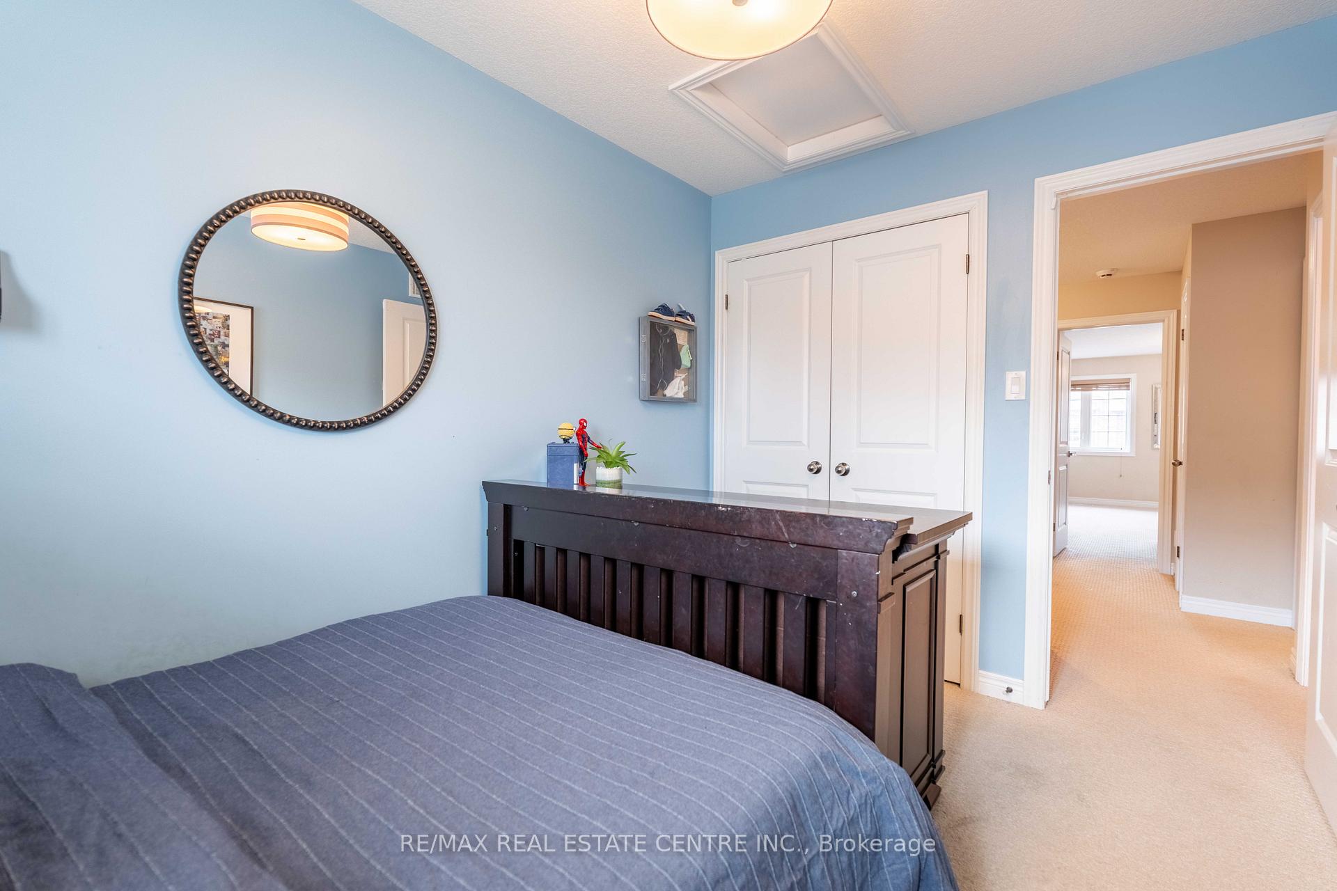 Photo 28 of Unit 10, 45 Seabreeze Crescent, Hamilton, Lakeshore — HOMEH