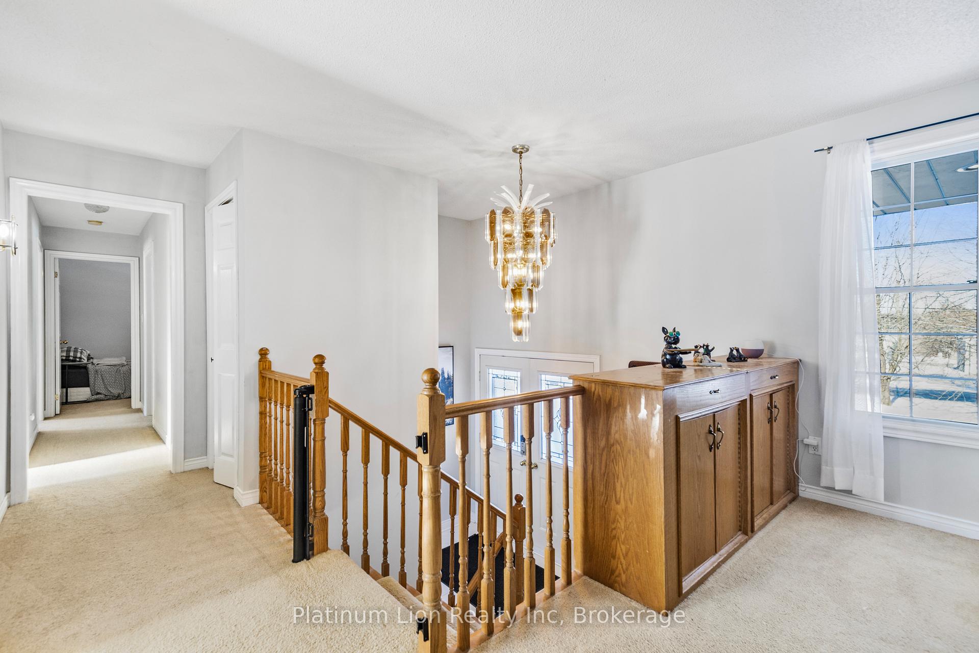 Photo 5 of 231 Freelton Road, Hamilton, Freelton — HOMEH