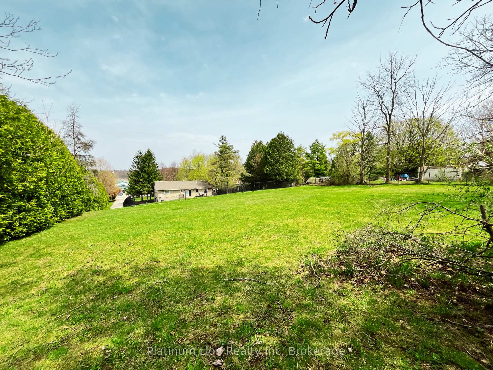 Photo 30 of 231 Freelton Road, Hamilton, Freelton — HOMEH