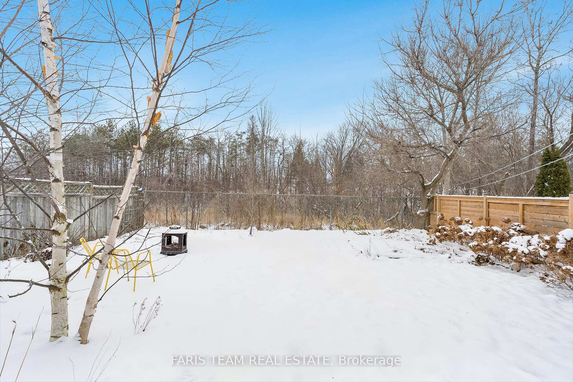 Photo 14 of 220 Lillian Crescent, Barrie, Sunnidale — HOMEH