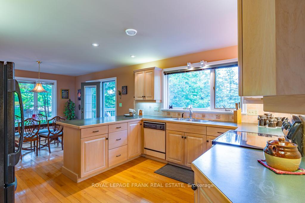 Photo 13 of 834 Birchview Road, Douro-Dummer — HOMEH