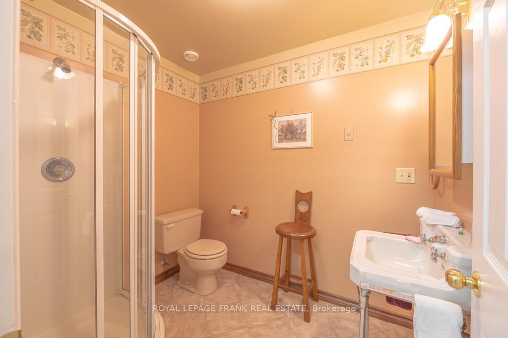 Photo 23 of 834 Birchview Road, Douro-Dummer — HOMEH