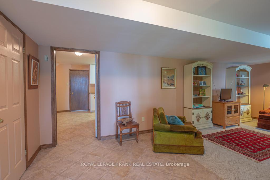 Photo 26 of 834 Birchview Road, Douro-Dummer — HOMEH