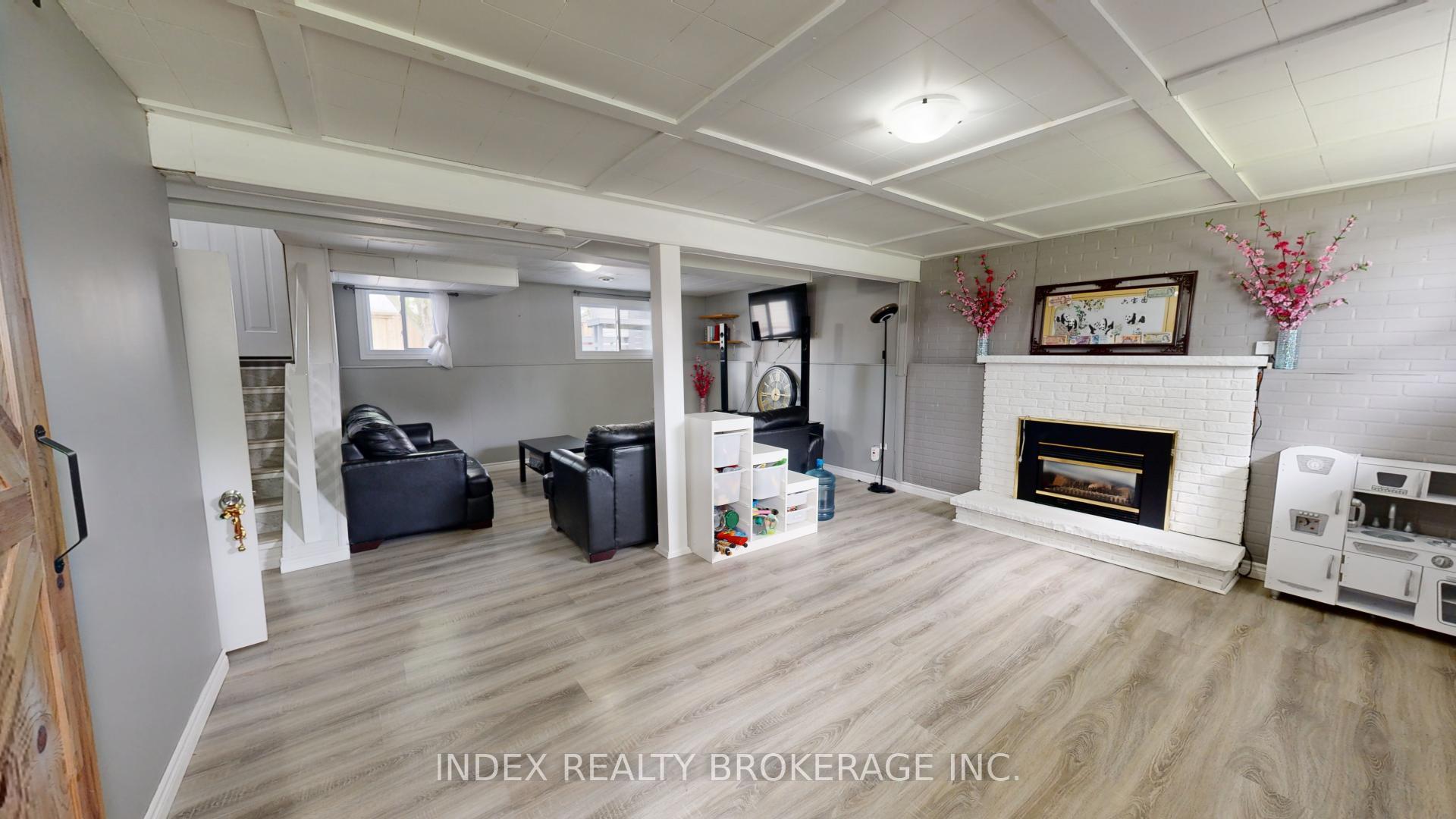 Photo 20 of 82 Moore Avenue, Aylmer — HOMEH
