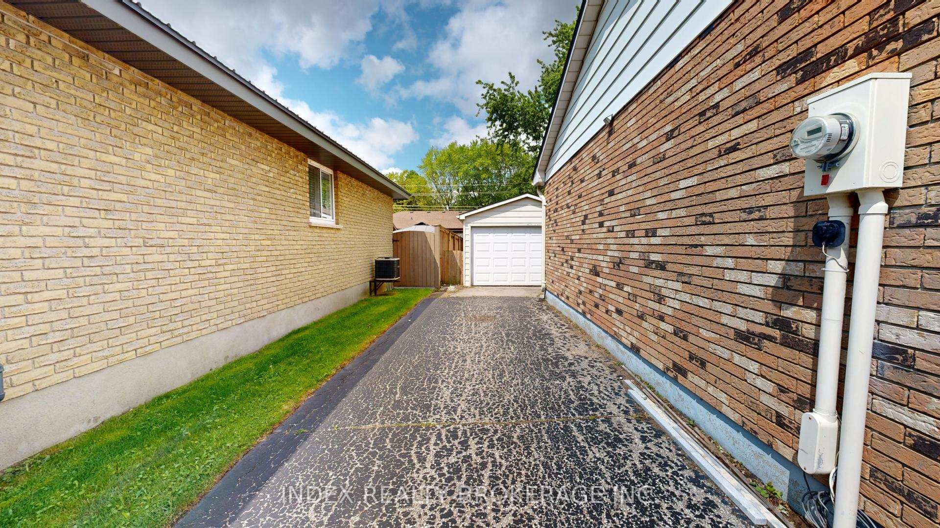 Photo 38 of 82 Moore Avenue, Aylmer — HOMEH