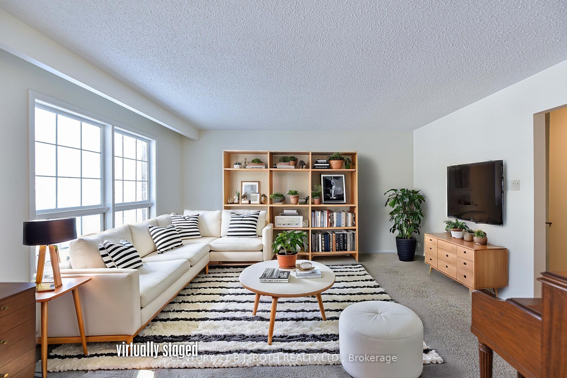 Photo 3 of 37 Davies Crescent, Barrie, Grove East — HOMEH