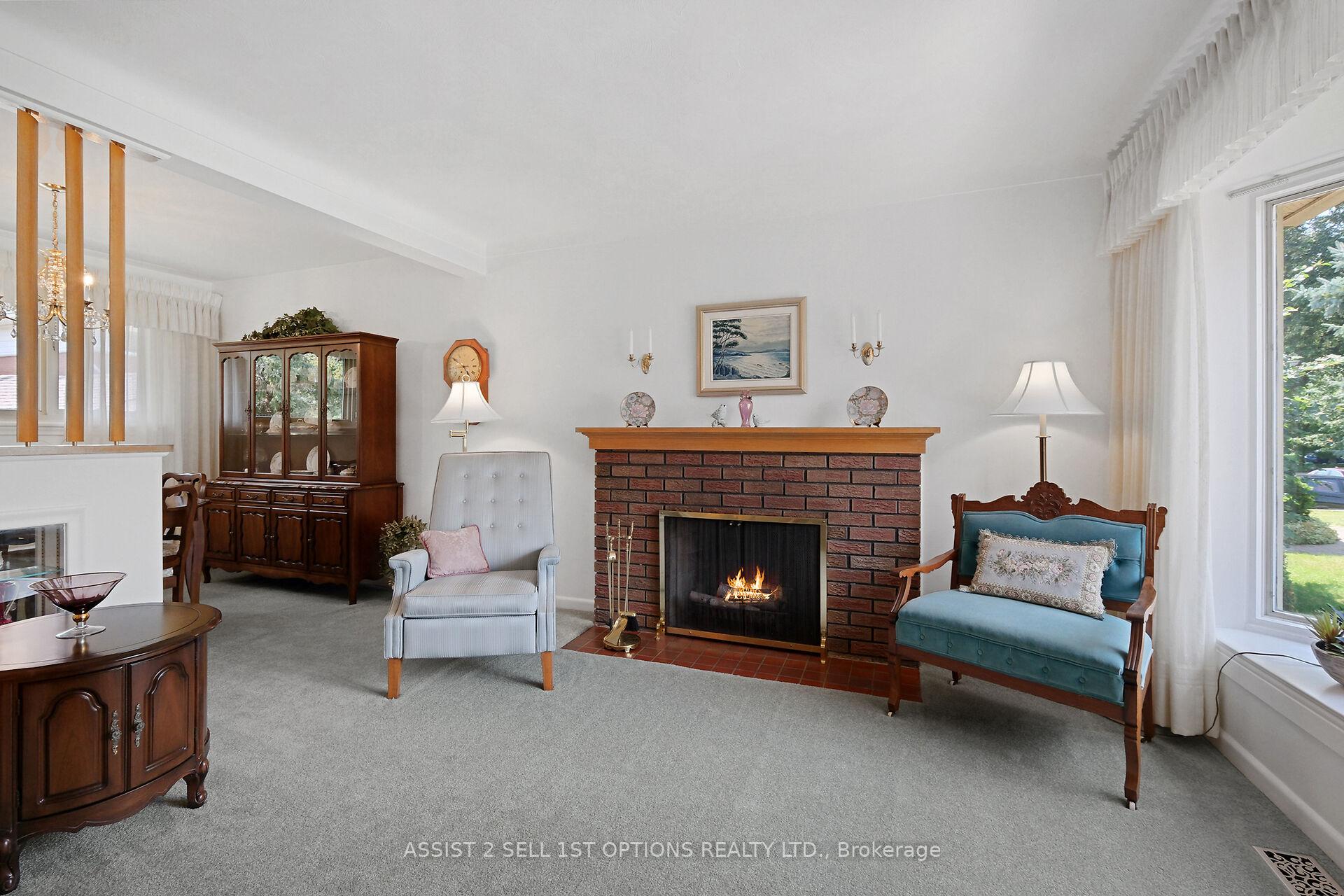 Photo 5 of 1155 Cline Crescent, Ottawa, Bel Air Heights — HOMEH