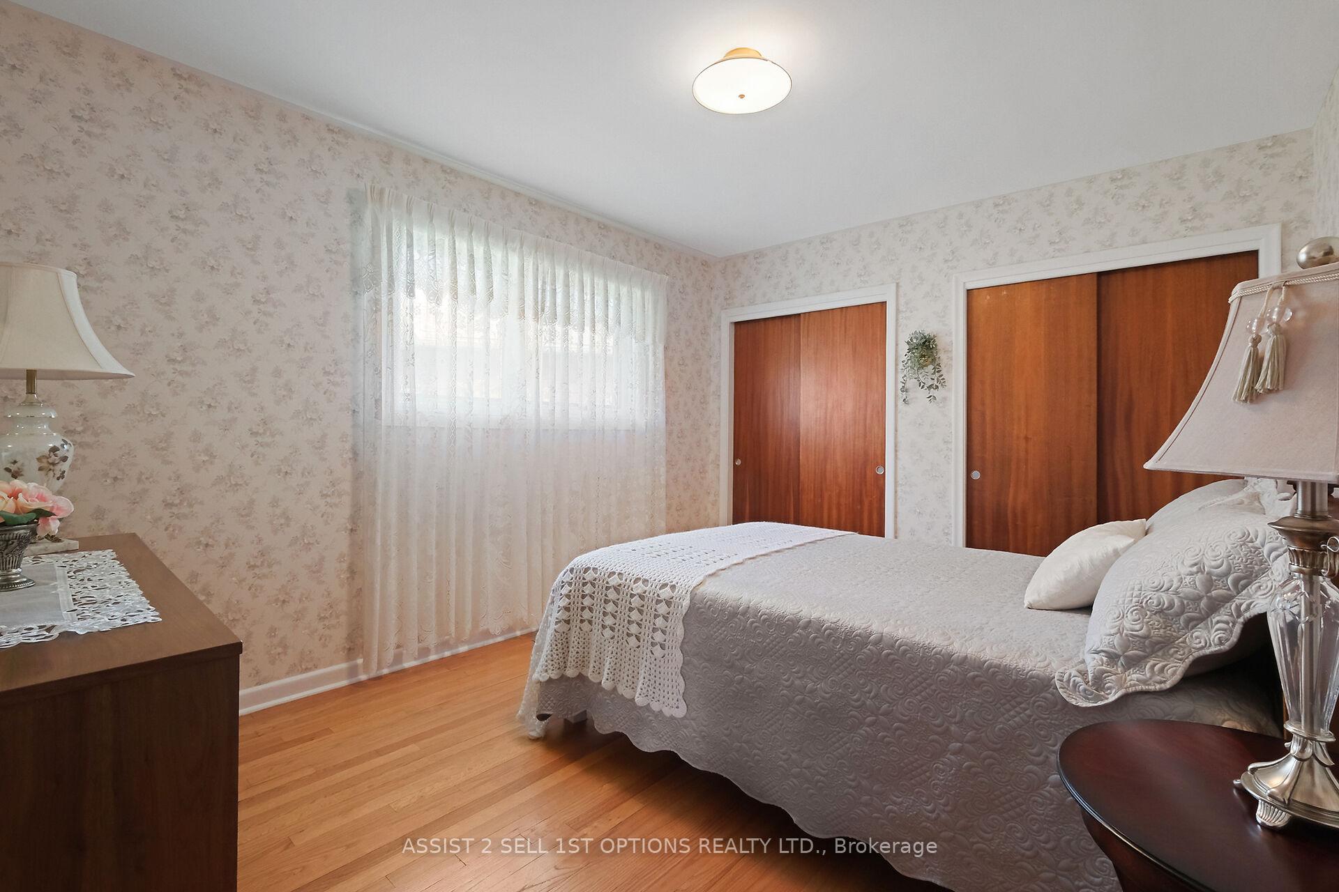 Photo 18 of 1155 Cline Crescent, Ottawa, Bel Air Heights — HOMEH