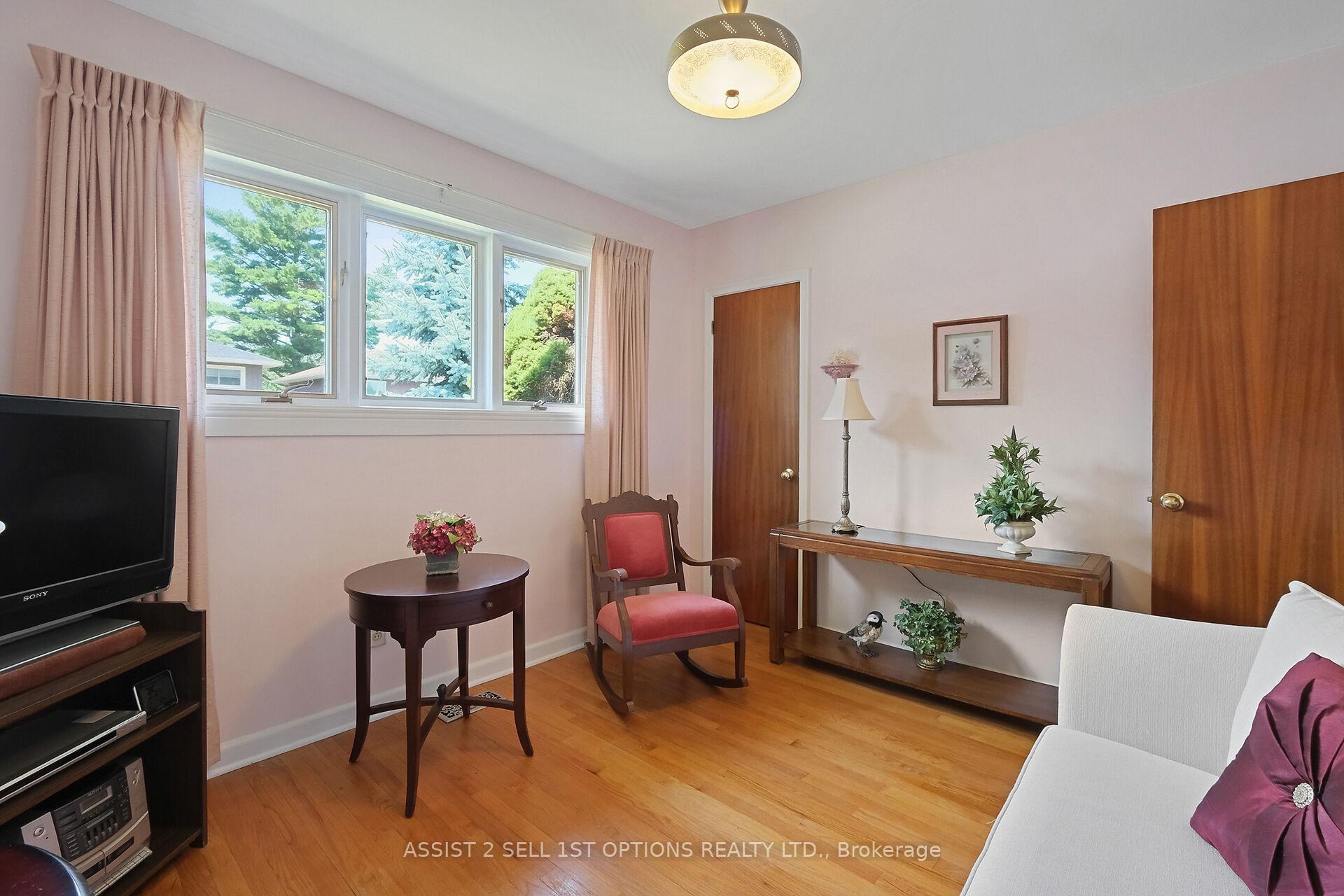 Photo 21 of 1155 Cline Crescent, Ottawa, Bel Air Heights — HOMEH
