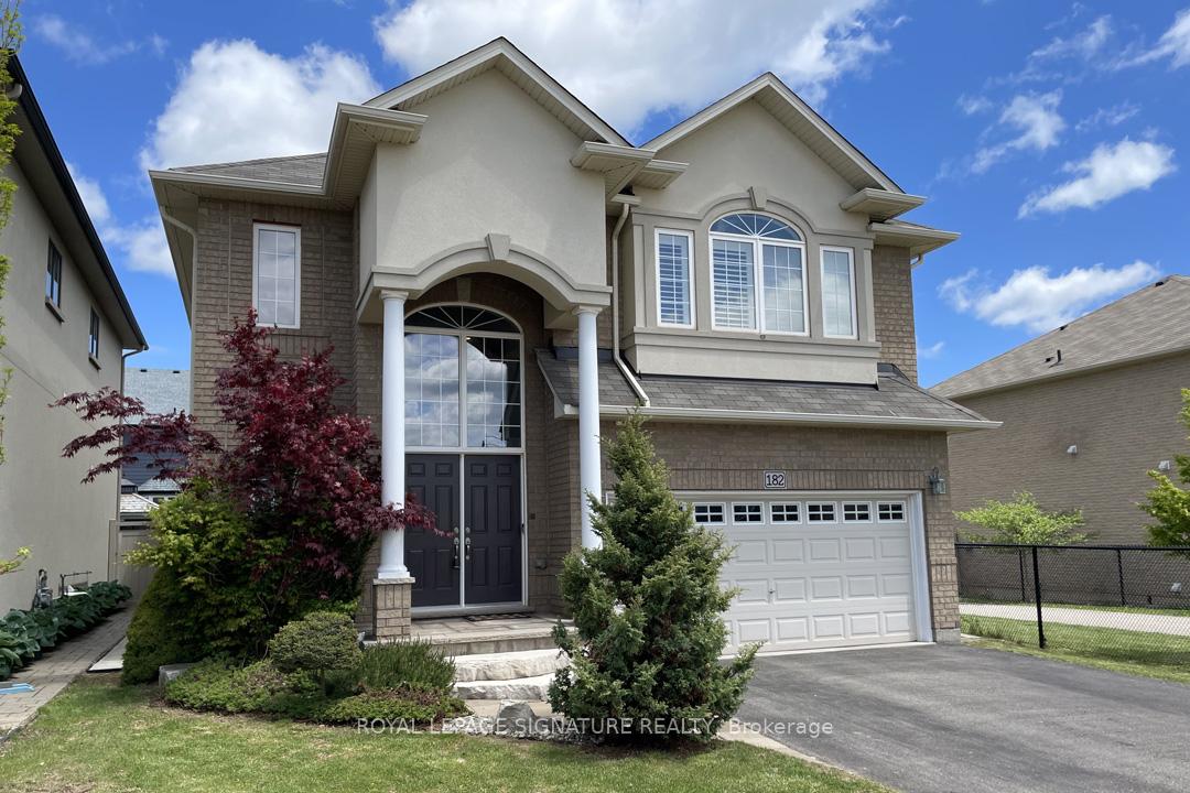 Photo 2 of 182 Painter Terrace, Hamilton, Waterdown — HOMEH
