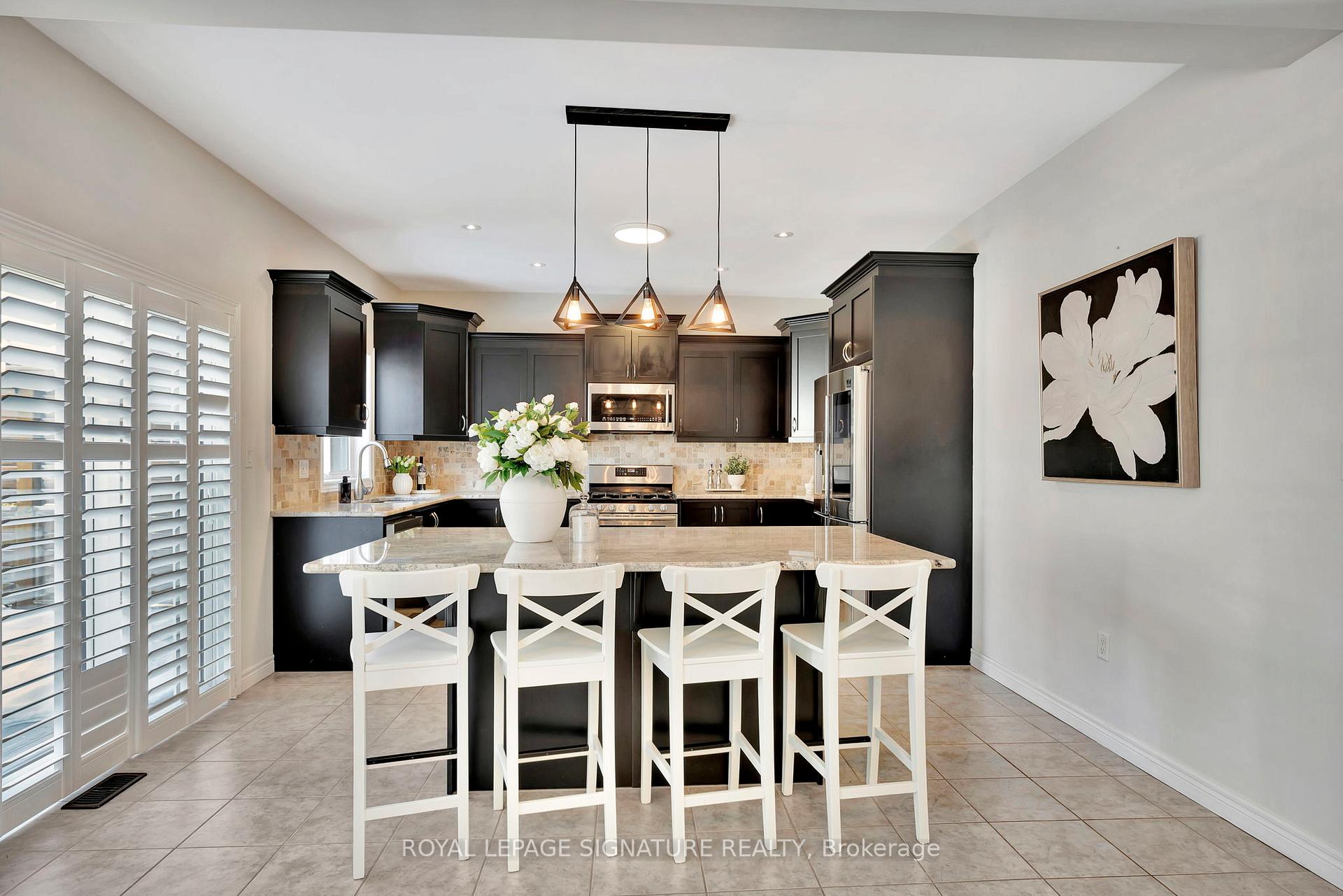 Photo 17 of 182 Painter Terrace, Hamilton, Waterdown — HOMEH