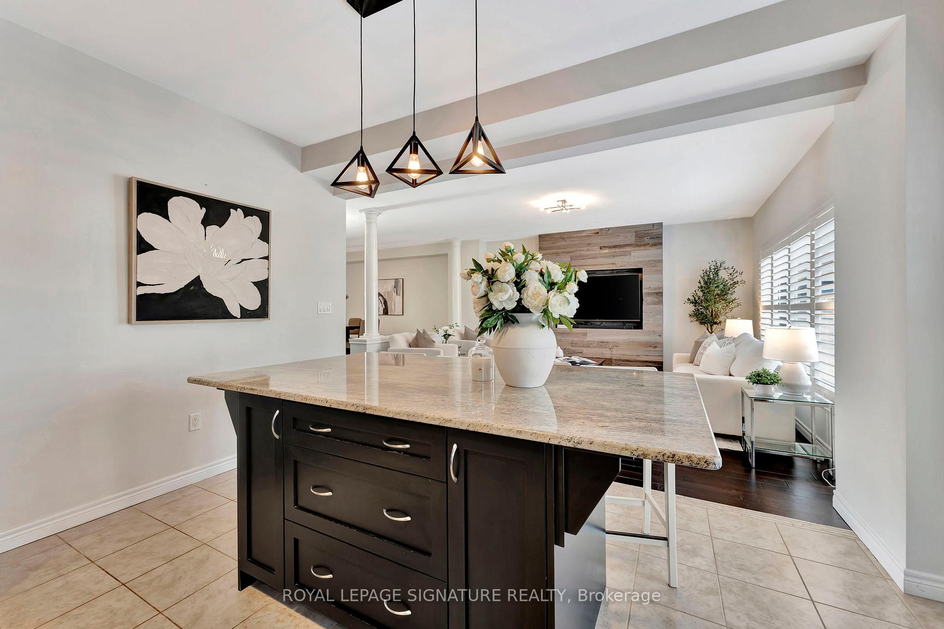 Photo 18 of 182 Painter Terrace, Hamilton, Waterdown — HOMEH