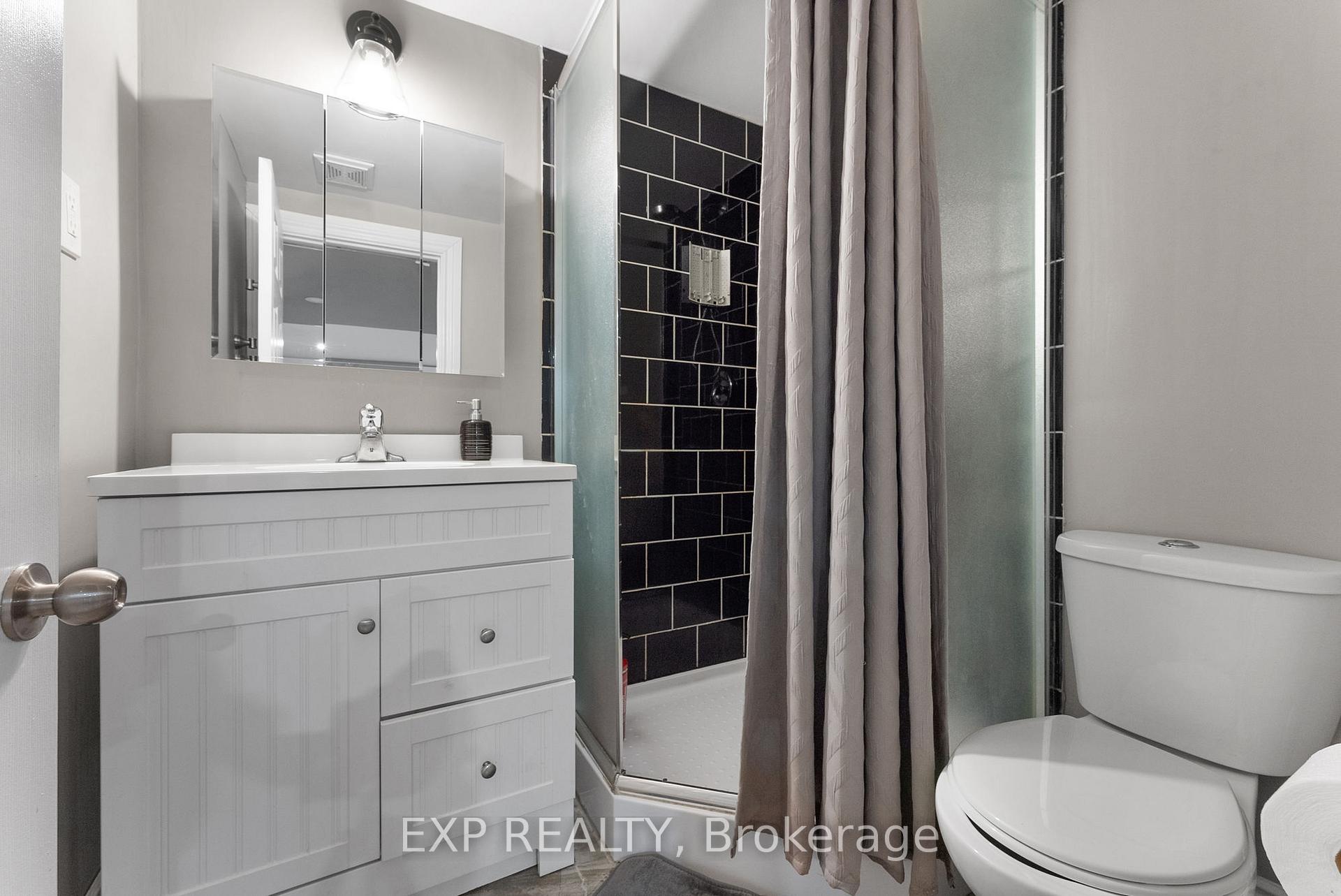 Photo 24 of 377 East 28th Street, Hamilton, Burkholme — HOMEH