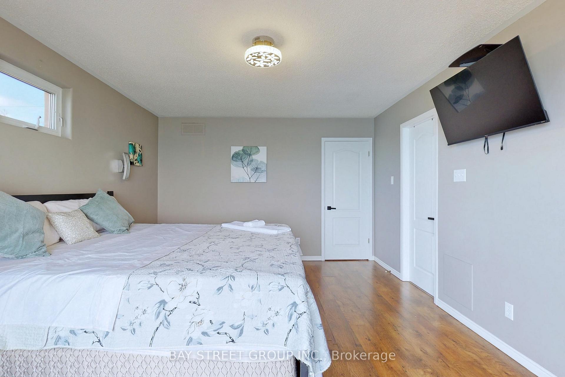 Photo 18 of 22 Trillium Avenue, Hamilton, Winona Park — HOMEH