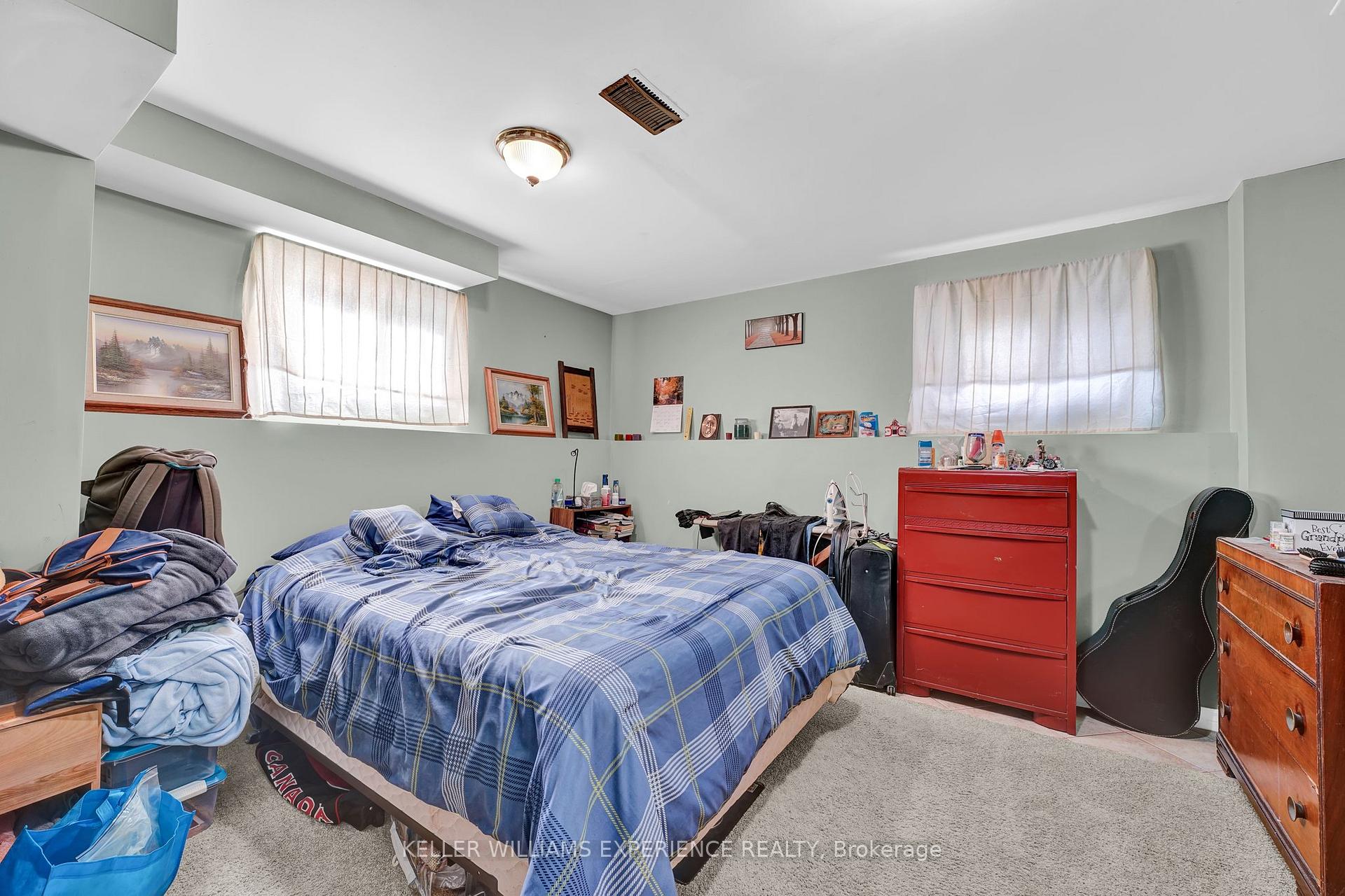 Photo 22 of 109 Athabaska Road, Barrie, Holly — HOMEH