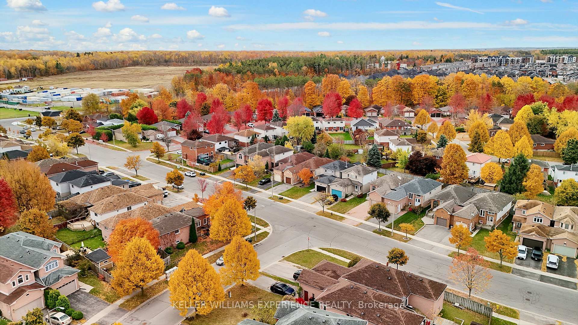 Photo 33 of 109 Athabaska Road, Barrie, Holly — HOMEH
