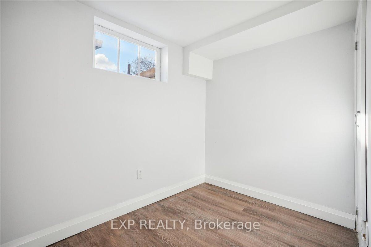 Photo 23 of 118 Deschene Avenue, Hamilton, Greeningdon — HOMEH