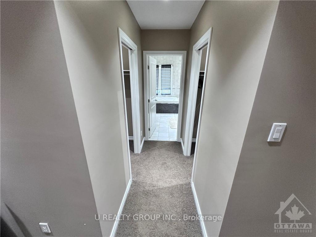 Photo 12 of 657 Devonwood Circle, Ottawa, Blossom Park/Kemp Park/Findlay Creek — HOMEH