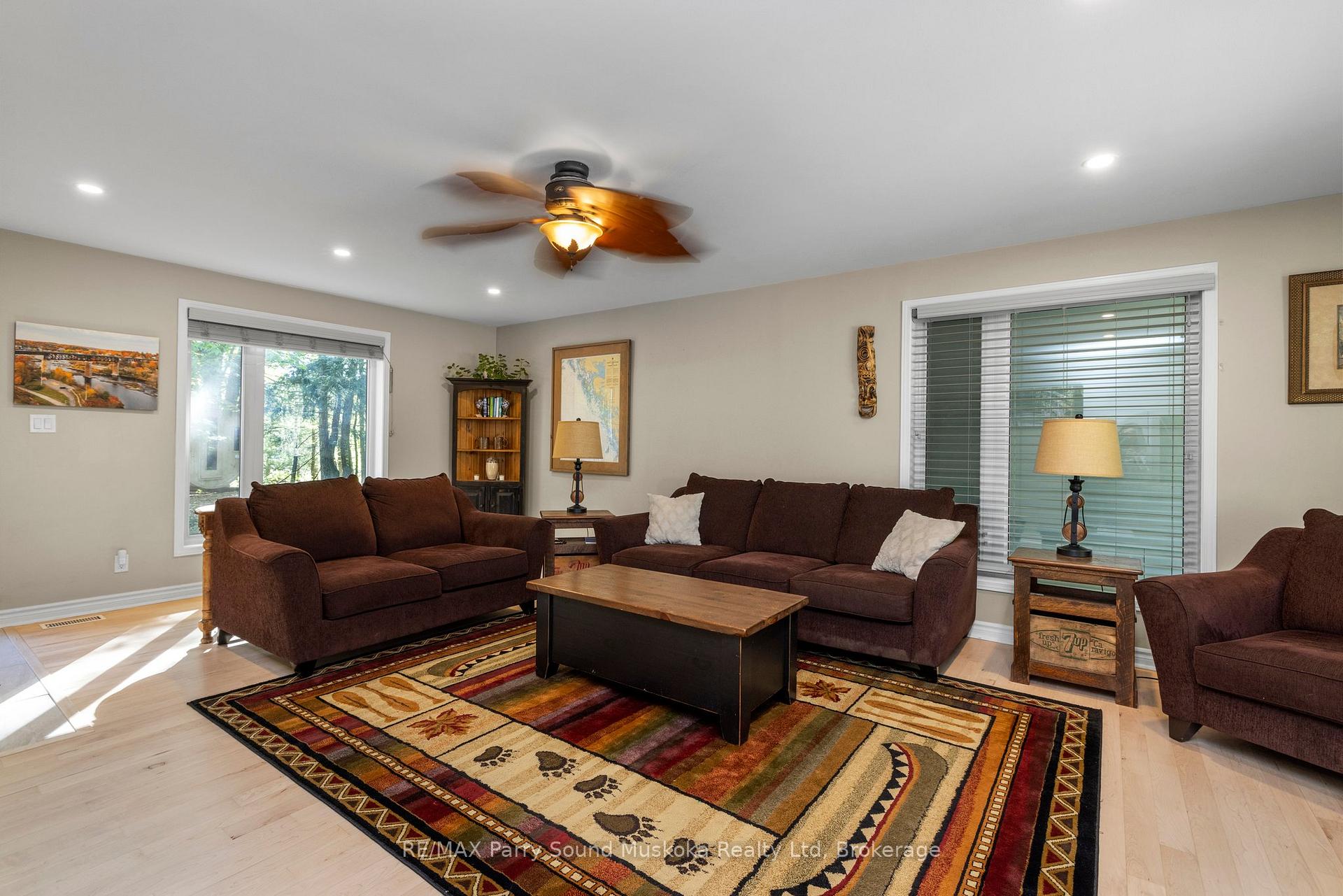 Photo 12 of 8 Pineridge Drive, McDougall — HOMEH