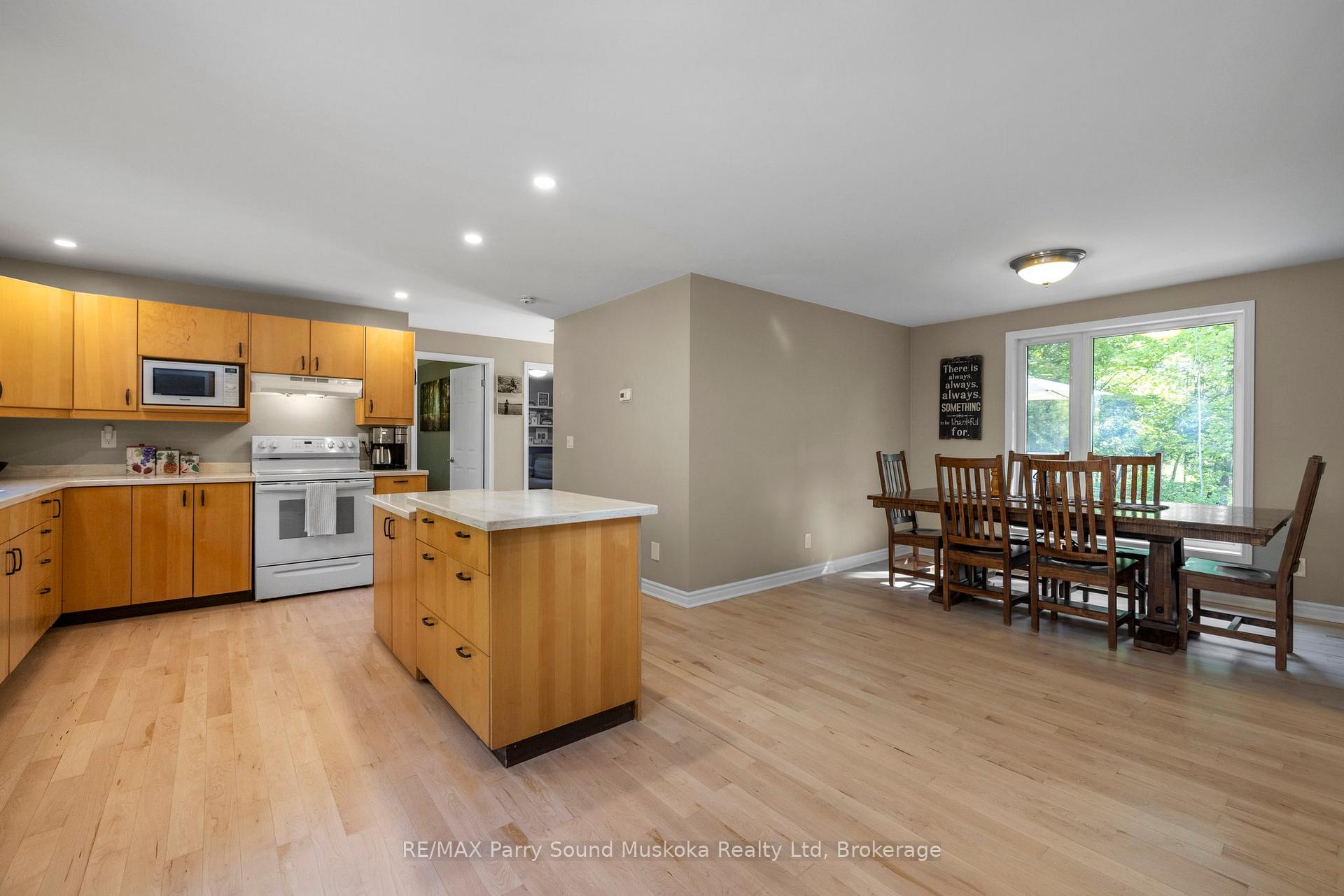 Photo 16 of 8 Pineridge Drive, McDougall — HOMEH