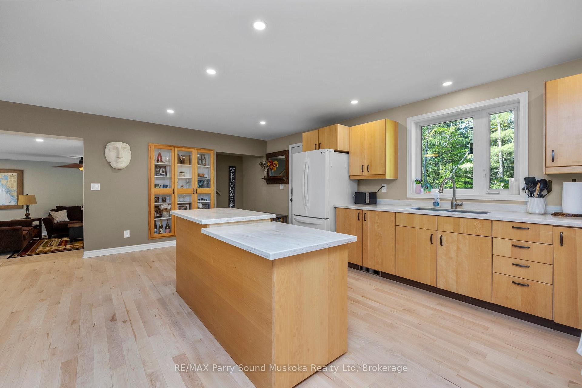 Photo 17 of 8 Pineridge Drive, McDougall — HOMEH